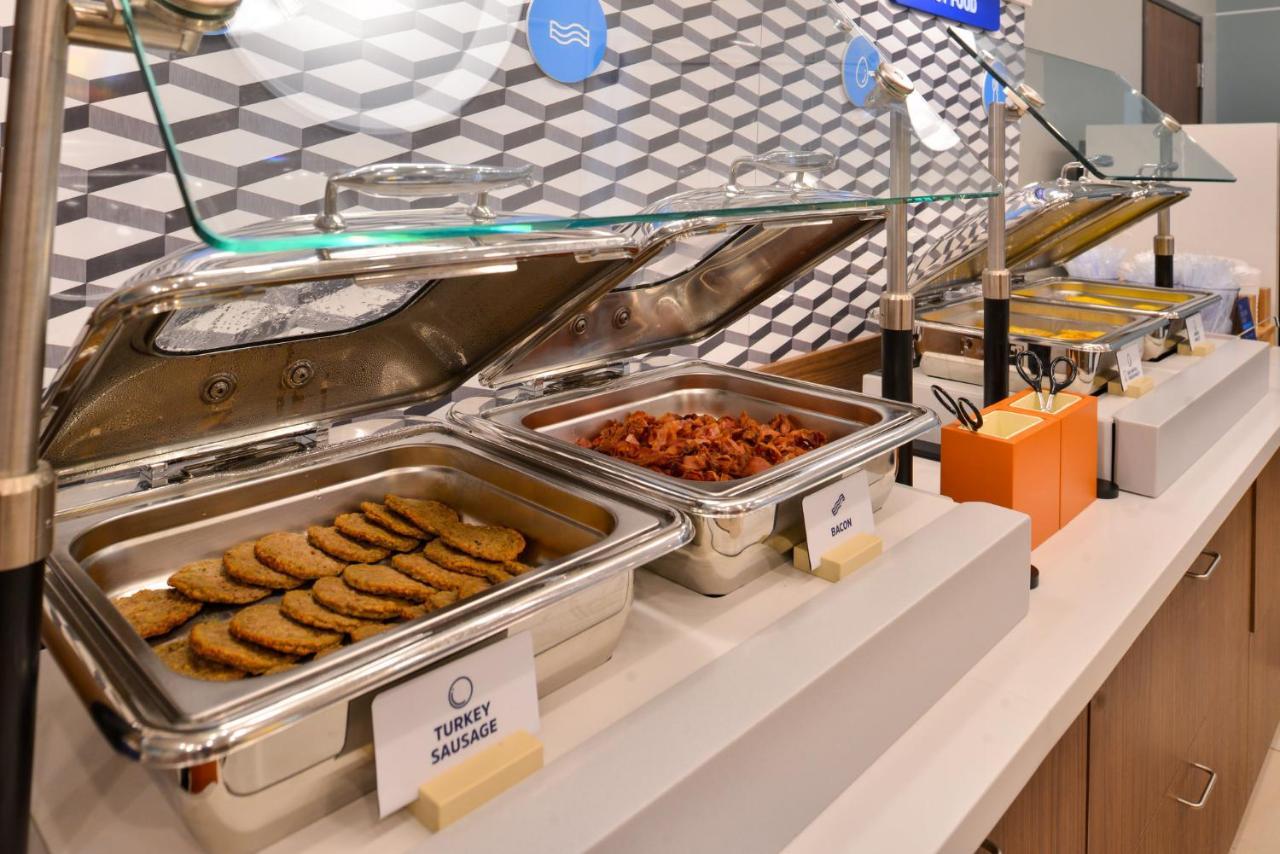 Holiday Inn Express & Suites - Tomah By Ihg Eksteriør bilde